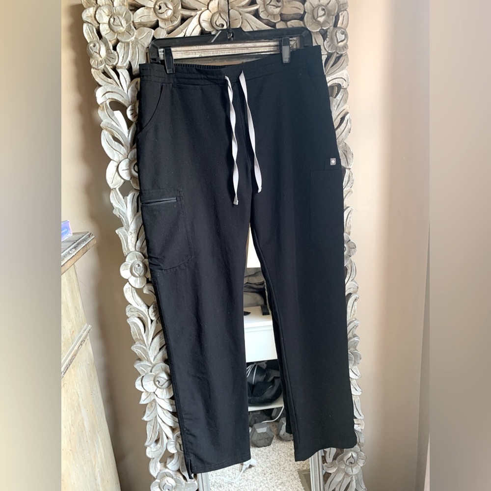 Figs. Yola skinny pants. Medium. Air dried always. Black.